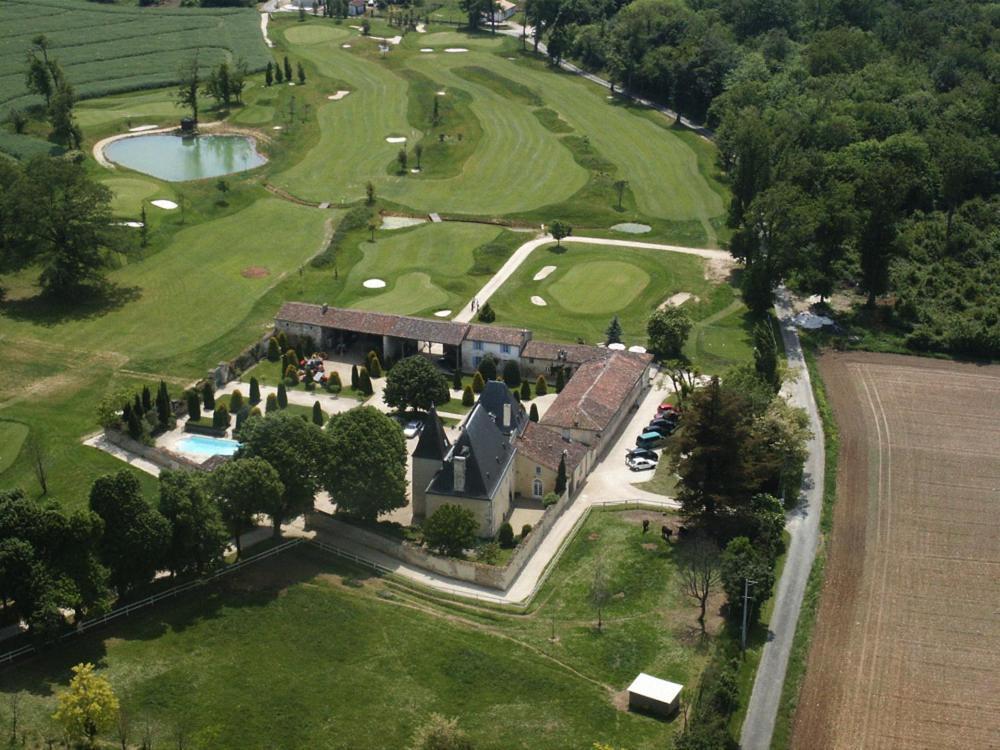 Chateau De La Vallade Saint-Porchaire Exterior photo